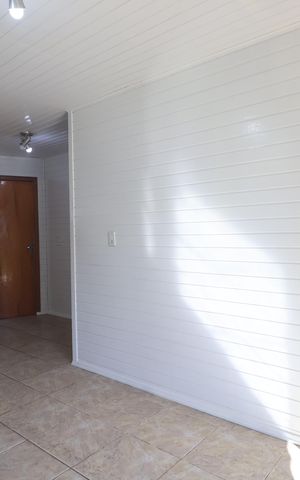 Casa para alugar com 120m², 2 quartos e 2 vagasSala