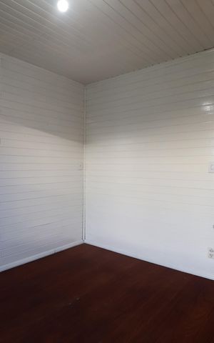 Casa para alugar com 120m², 2 quartos e 2 vagasQuarto 2