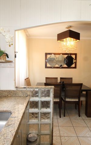 Casa à venda com 156m², 3 quartos e 1 vagaCozinha
