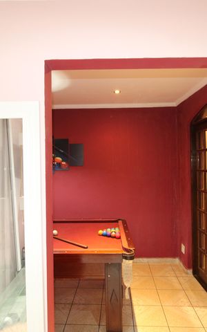 Casa à venda com 156m², 3 quartos e 1 vagaSala de lazer