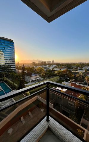 Apartamento para alugar com 82m², 2 quartos e 1 vagaVaranda