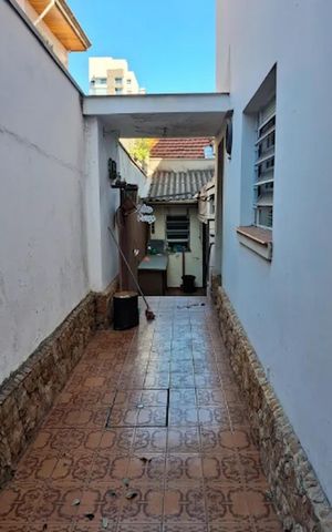 Casa à venda com 150m², 3 quartos e 3 vagas Casa à venda com 150m², 3 quartos e 3 vagasÁrea externa