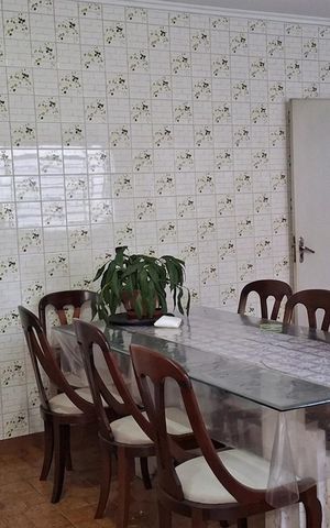 Casa à venda com 150m², 3 quartos e 3 vagas Casa à venda com 150m², 3 quartos e 3 vagasCozinha