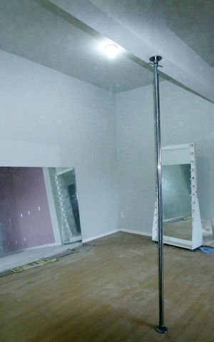 Casa para alugar com 150m², 2 quartos e 1 vagaSala - Quarto - casa2