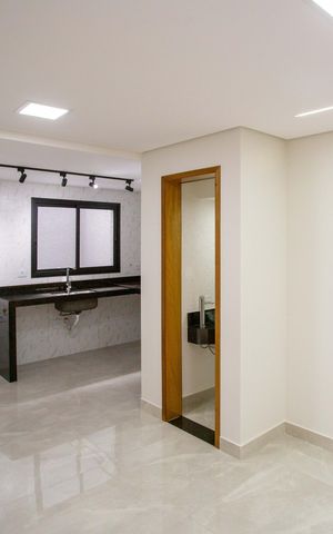 Casa à venda com 67m², 2 quartos e 1 vagaSala
