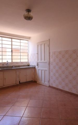 Casa para alugar com 280m², 2 quartos e 1 vaga Casa para alugar com 280m², 2 quartos e 1 vagaCozinha