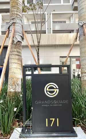 Apartamento à venda com 65m², 2 quartos e 1 vagaFachada
