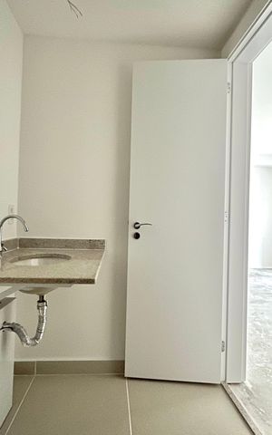 Apartamento à venda com 65m², 2 quartos e 1 vagaBanheiro Corredor