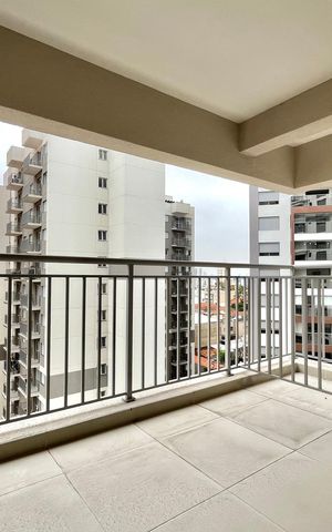 Apartamento à venda com 65m², 2 quartos e 1 vagaVaranda