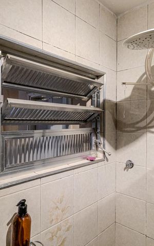 Apartamento para alugar com 154m², 2 quartos e sem vaga Apartamento para alugar com 154m², 2 quartos e sem vagaBanheiro