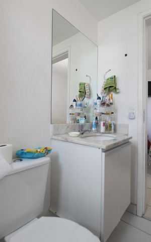 Apartamento para alugar com 75m², 2 quartos e 1 vagaBanheiro da Suite
