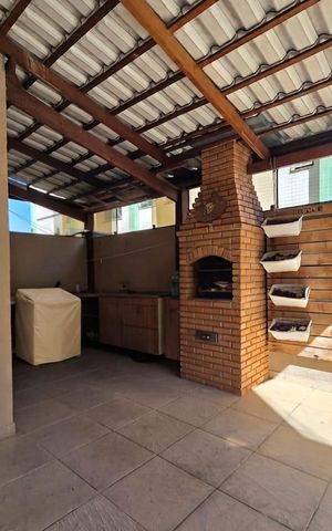 Apartamento à venda com 108m², 2 quartos e 2 vagasÁrea Privativa e Lavanderia 