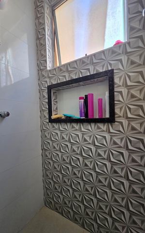 Apartamento à venda com 108m², 2 quartos e 2 vagasBanheiro Social