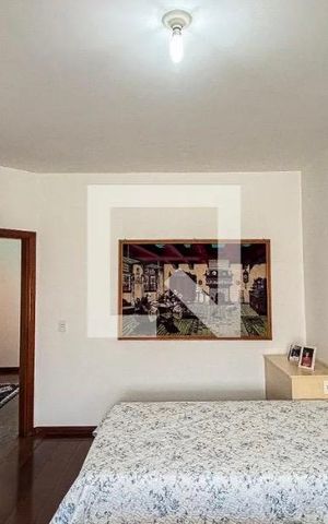 Casa à venda com 378m², 4 quartos e 5 vagasQuarto