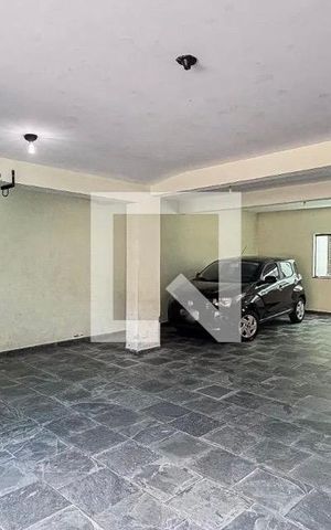 Casa à venda com 378m², 4 quartos e 5 vagasGaragem