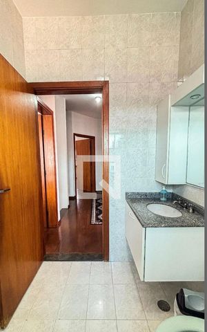 Casa à venda com 378m², 4 quartos e 5 vagasBanheiro