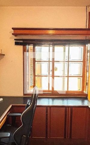 Casa à venda com 378m², 4 quartos e 5 vagasQuarto