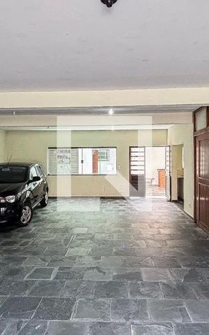 Casa à venda com 378m², 4 quartos e 5 vagasGaragem