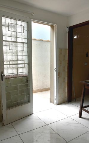 Casa à venda com 180m², 2 quartos e 2 vagas Casa à venda com 180m², 2 quartos e 2 vagasÁrea de Serviço