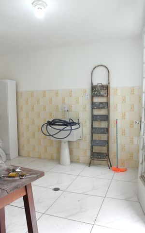 Casa à venda com 180m², 2 quartos e 2 vagas Casa à venda com 180m², 2 quartos e 2 vagasÁrea de Serviço
