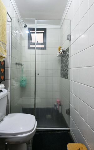 Apartamento à venda com 72m², 3 quartos e 2 vagasBanheiro social