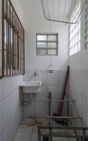 Casa à venda com 130m², 3 quartos e 1 vaga