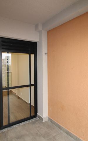Apartamento para alugar com 44m², 2 quartos e 1 vagaSala - Varanda