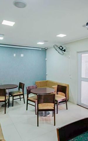 Apartamento para alugar com 49m², 2 quartos e 1 vaga Apartamento para alugar com 49m², 2 quartos e 1 vagaÁrea comum - Salão de festas