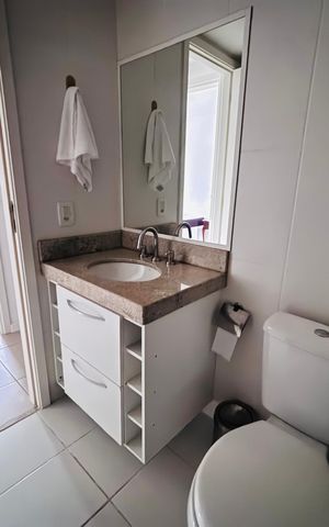 Apartamento para alugar com 70m², 2 quartos e 1 vaga Apartamento para alugar com 70m², 2 quartos e 1 vagaBanheiro