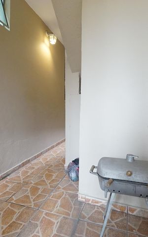 Casa à venda com 277m², 2 quartos e 2 vagasQuintal