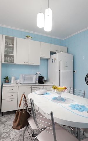 Casa à venda com 277m², 2 quartos e 2 vagasCozinha