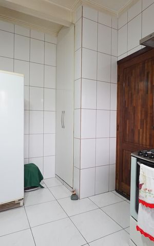 Casa à venda com 277m², 2 quartos e 2 vagasCozinha casa2