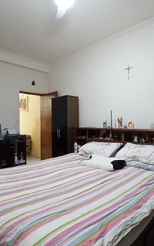 Casa à venda com 277m², 2 quartos e 2 vagasQuarto casa2