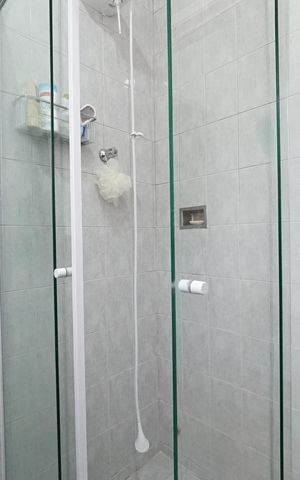 Casa à venda com 277m², 2 quartos e 2 vagasBanheiro