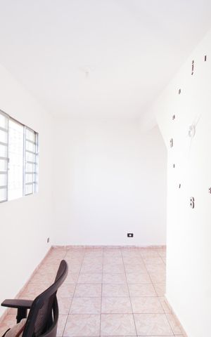 Casa para alugar com 60m², 2 quartos e 1 vaga Casa para alugar com 60m², 2 quartos e 1 vagaSala