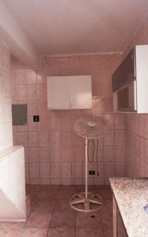 Casa para alugar com 60m², 2 quartos e 1 vaga Casa para alugar com 60m², 2 quartos e 1 vagaCozinha