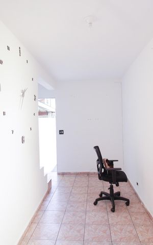 Casa para alugar com 60m², 2 quartos e 1 vaga Casa para alugar com 60m², 2 quartos e 1 vagaSala