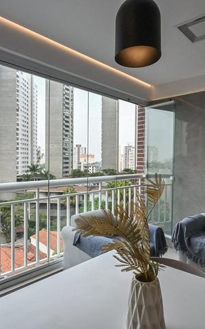 Apartamento à venda com 74m², 2 quartos e 2 vagasVaranda