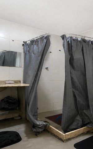 Apartamento para alugar com 60m², 2 quartos e sem vaga Apartamento para alugar com 60m², 2 quartos e sem vagaBanheiro