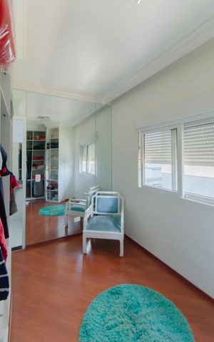 Casa à venda com 241m², 3 quartos e 6 vagas Casa à venda com 241m², 3 quartos e 6 vagasSuíte 2