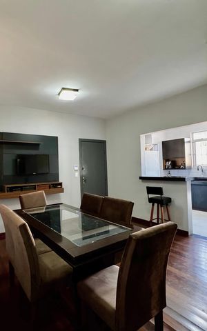 Casa à venda com 109m², 2 quartos e 2 vagas Casa à venda com 109m², 2 quartos e 2 vagasSala de jantar
