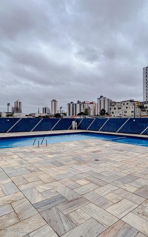 Apartamento à venda com 70m², 3 quartos e 1 vagaÁrea comum - Piscina