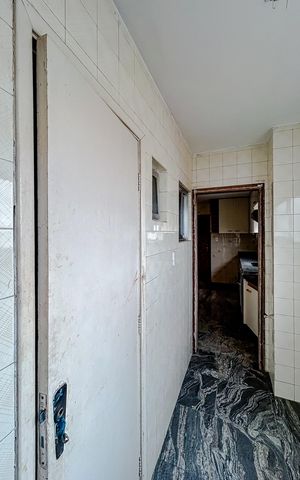 Apartamento à venda com 70m², 3 quartos e 1 vagaÁrea de Serviço