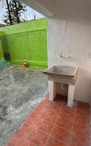 Casa para alugar com 40m², 2 quartos e sem vagaÁrea de Serviço