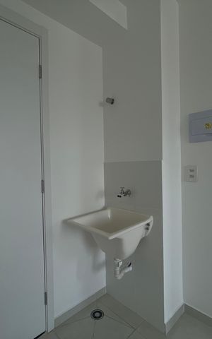 Apartamento para alugar com 35m², 2 quartos e sem vaga Apartamento para alugar com 35m², 2 quartos e sem vagaSala/Cozinha/Área de Serviço