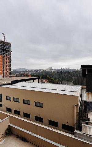 Apartamento à venda com 90m², 2 quartos e 2 vagasVista varanda suíte 2