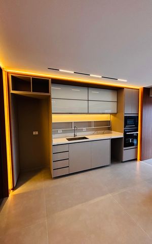 Apartamento à venda com 90m², 2 quartos e 2 vagasCozinha
