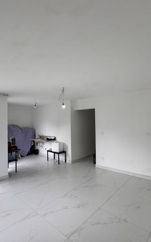 Casa de condomínio para alugar com 280m², 3 quartos e 2 vagas Casa de condomínio para alugar com 280m², 3 quartos e 2 vagasSala (Segundo Andar)