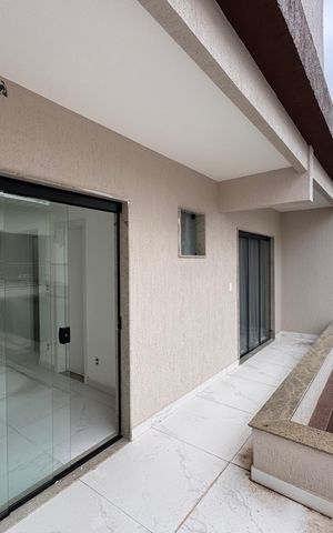 Casa de condomínio para alugar com 280m², 3 quartos e 2 vagas Casa de condomínio para alugar com 280m², 3 quartos e 2 vagasSuíte 1 - Varanda