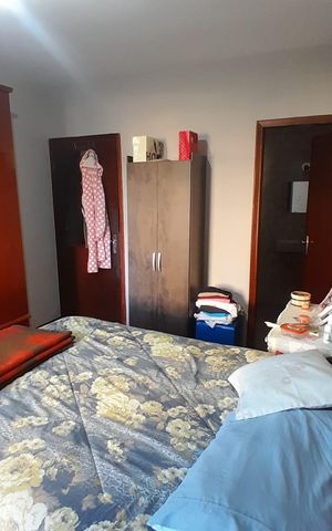 Casa à venda com 195m², 4 quartos e 2 vagasQuarto